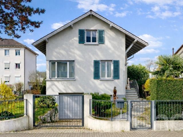 Einfamilienhaus kaufen in Pratteln, Basel-Landschaft