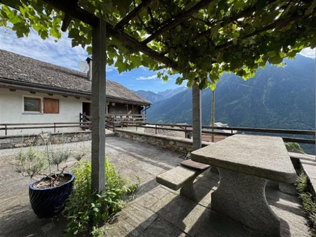 Einfamilienhaus kaufen in Acquarossa, Tessin