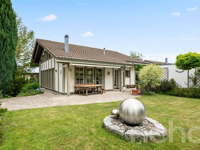 Einfamilienhaus kaufen in Mägenwil, Aargau