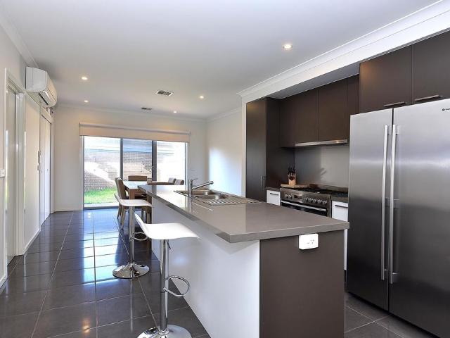 Townhouse for rent in Camerons Creek, Victoria