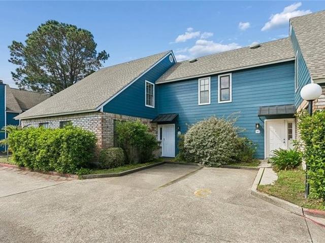 Condo for sale in Kenner, Louisiana