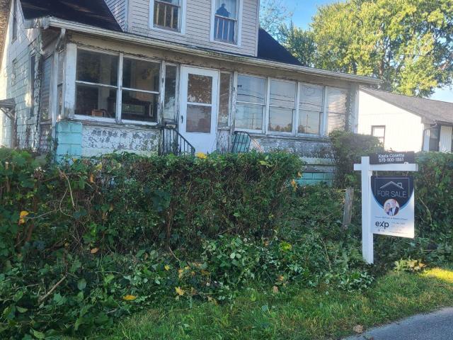 House for sale in Hummels Wharf, Pennsylvania