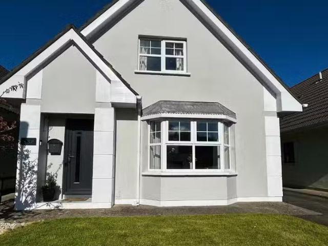 House for sale in Derry