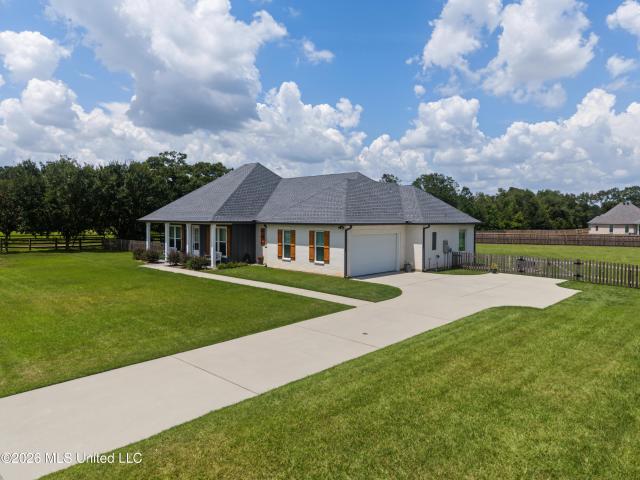 House for sale in Carriere, Mississippi
