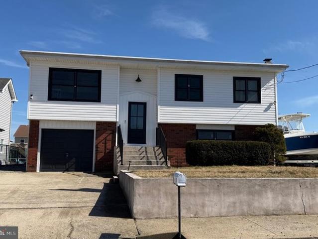 House for sale in Egg Harbor, Wisconsin
