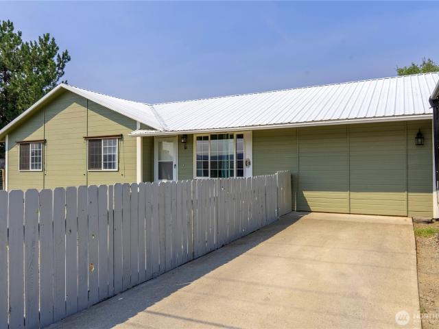 House for sale in Omak, Washington