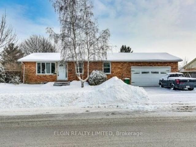 House for sale in St. Thomas, Ontario