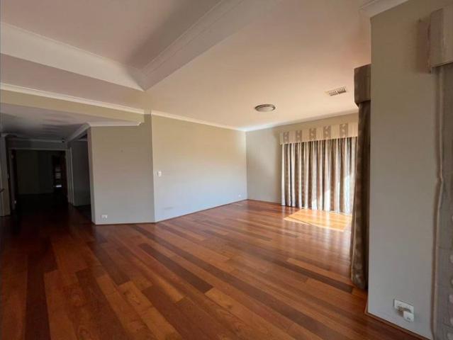 House for rent in Success, Western Australia