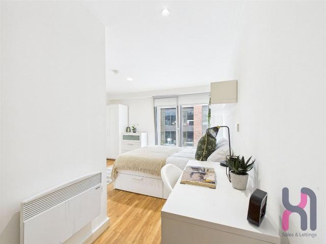 Apartment for rent in Ropewalks, Calderstones