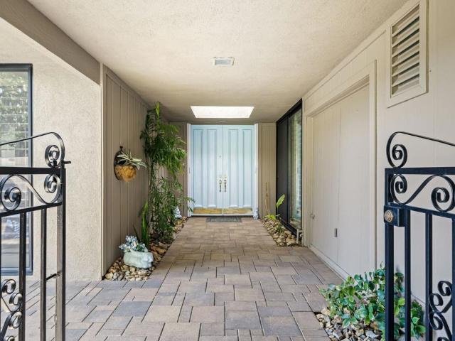 House for sale in Rancho Mirage