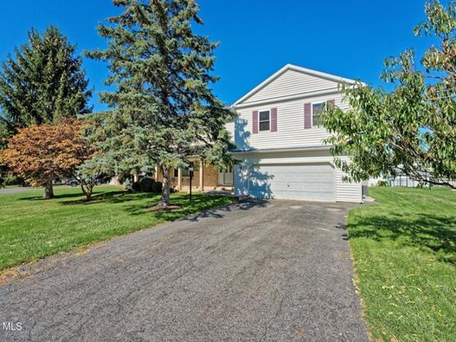 House for sale in Colonie, New York