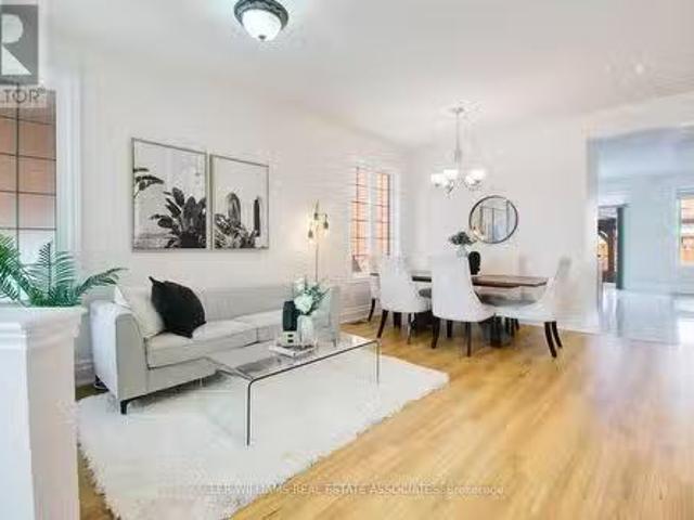 House for sale in Georgina, Ontario