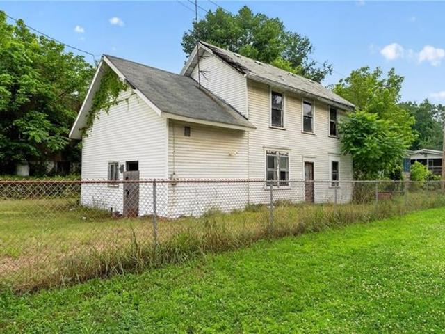 House for sale in Smock, Pennsylvania