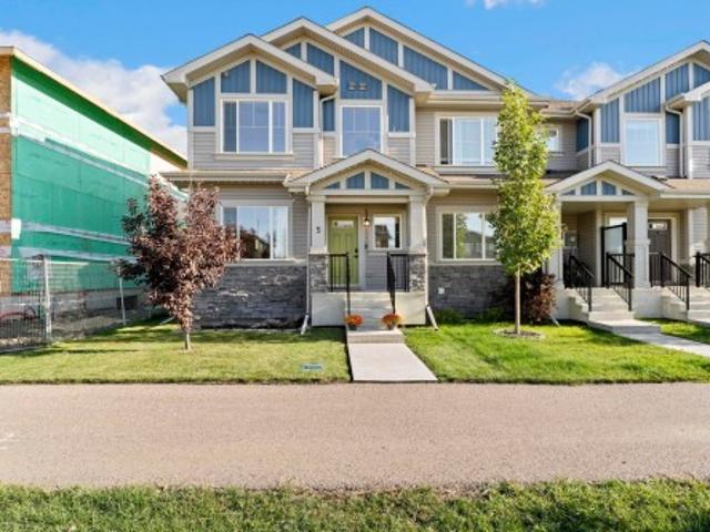 House for sale in Fort Saskatchewan, Alberta