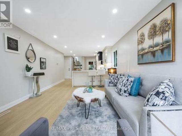 House for sale in Georgina, Ontario