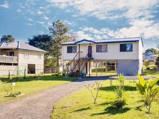 House for rent in Monkland, Queensland