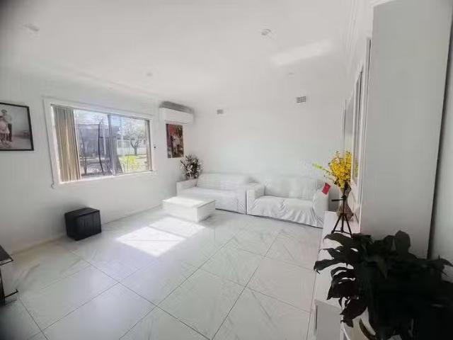 House for rent in Sefton