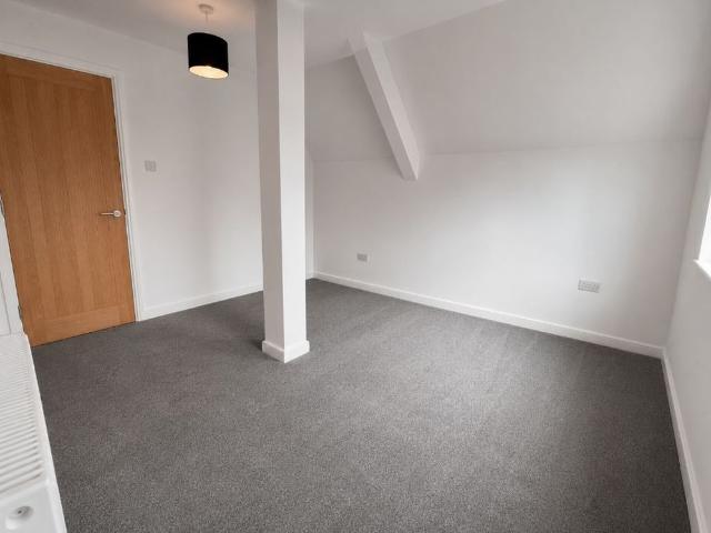 Apartment for rent in Priddy's Hard, Middlecroft