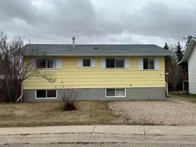 House for sale in Bashaw, Alberta