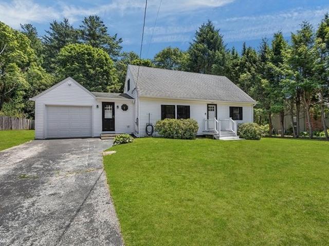 House for sale in Bellingham, Massachusetts