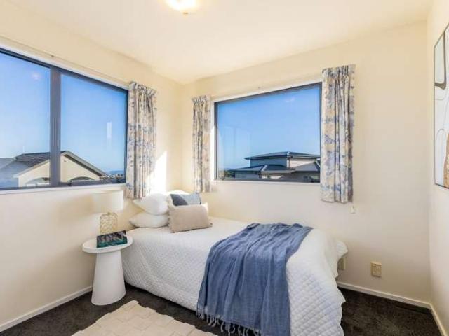 House for sale in Days Bay, Wellington