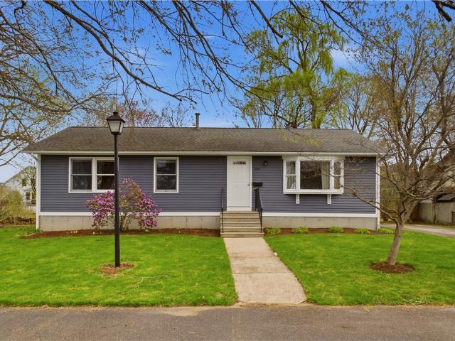 Property for sale in Warren, Rhode Island