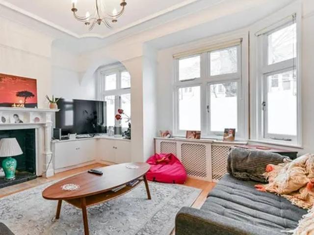 House for rent in North Sheen, Greater London