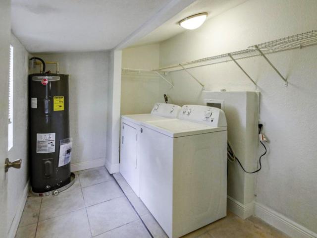 Room for rent in Clair-mel City, Florida