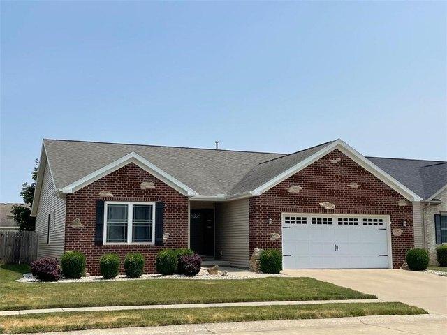 House for sale in Charleston, Illinois