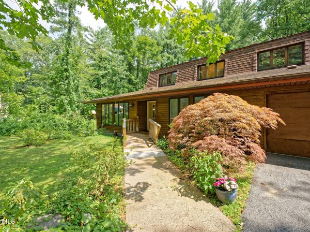 House for sale in Ballston Lake
