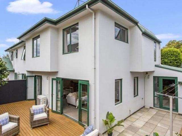 House for rent in Saint Albans, Linwood-Central-Heathcote Community