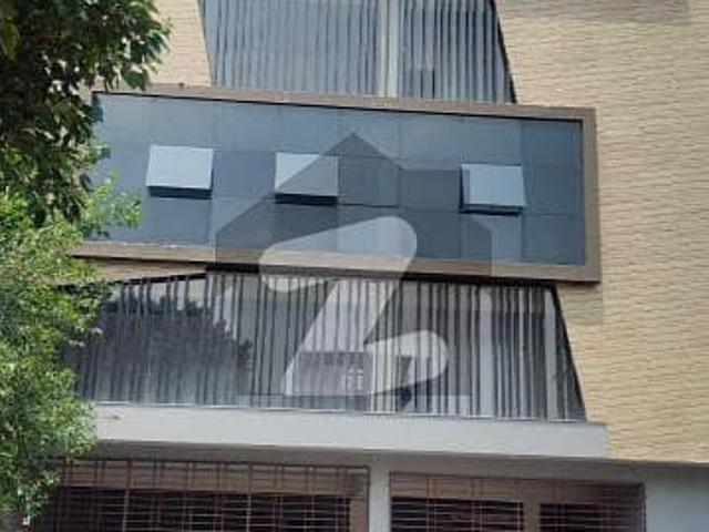 Building for rent in Islamabad