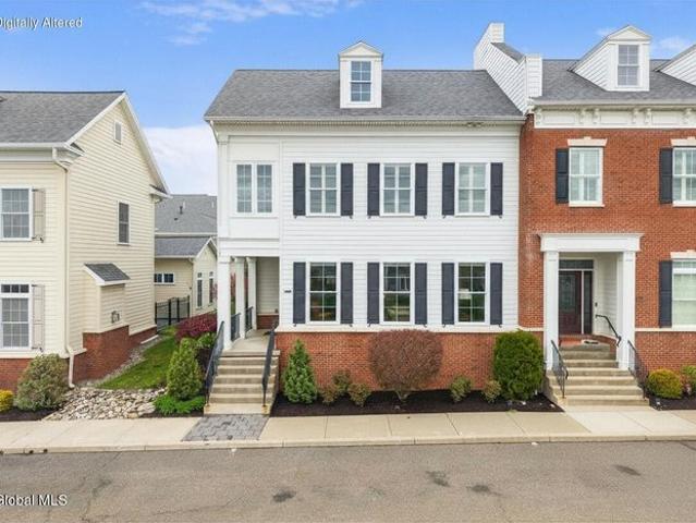 Townhouse for sale in Colonie, New York