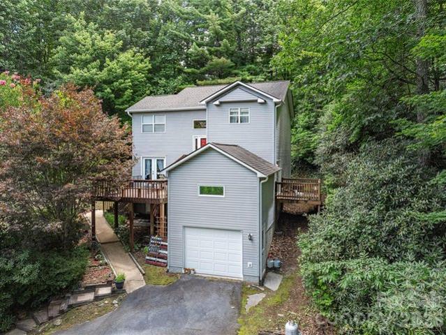House for sale in East Flat Rock, North Carolina