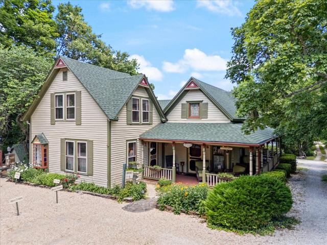 Commercial for sale in Eureka Springs, Carroll County