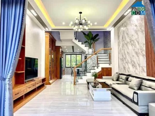 Nhà mặt phố bán tại Khuôn viên UBND Thành phố Hồ Chí Minh, Thành phố Hồ Chí Minh