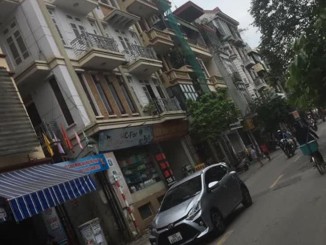 Nhà mặt phố bán tại Hoàn Kiếm, Hà Nội
