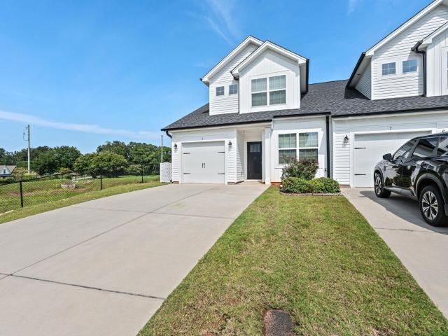 Townhouse for sale in Greer, South Carolina