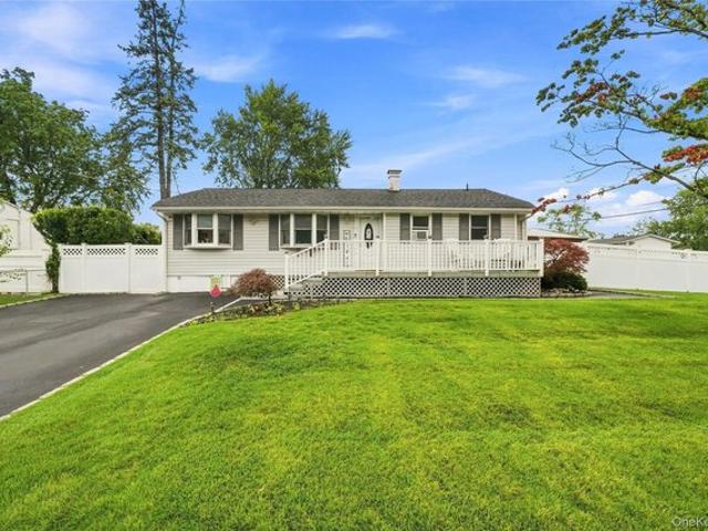 House for sale in Centereach, New York