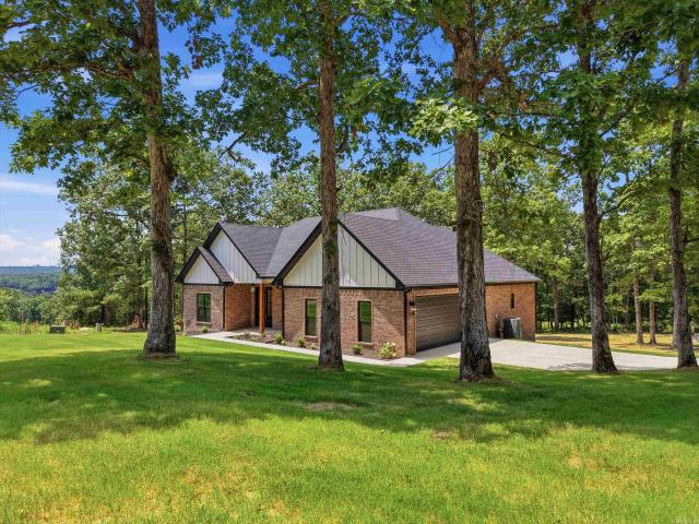 House for sale in Ark