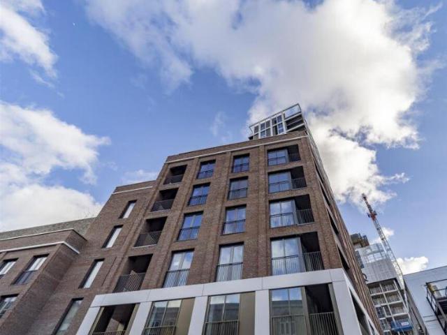 Apartment for rent in Whitechapel, Greater London