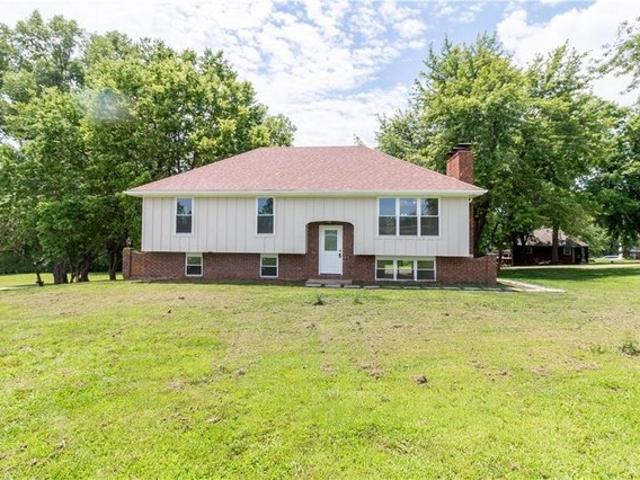 House for sale in Buchanan, Missouri