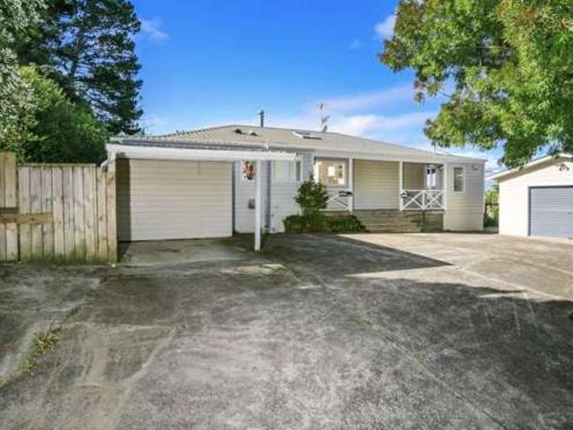 House for sale in Paremoremo