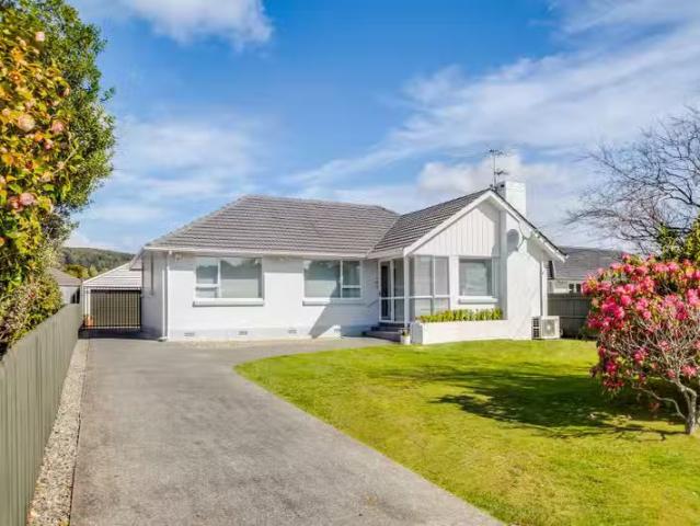 House for rent in Pauatahanui, Wellington
