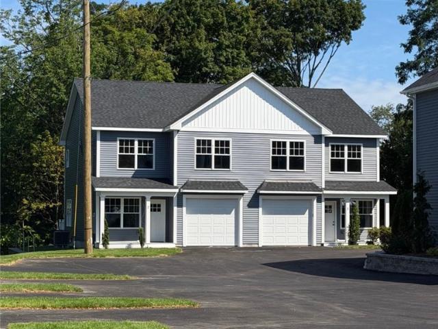 Condo for sale in Crompton, West Warwick