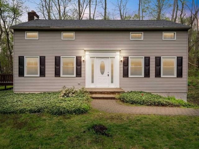 House for sale in Holmes, New York