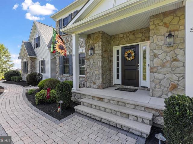 House for sale in Thachers Hill, Raritan Township