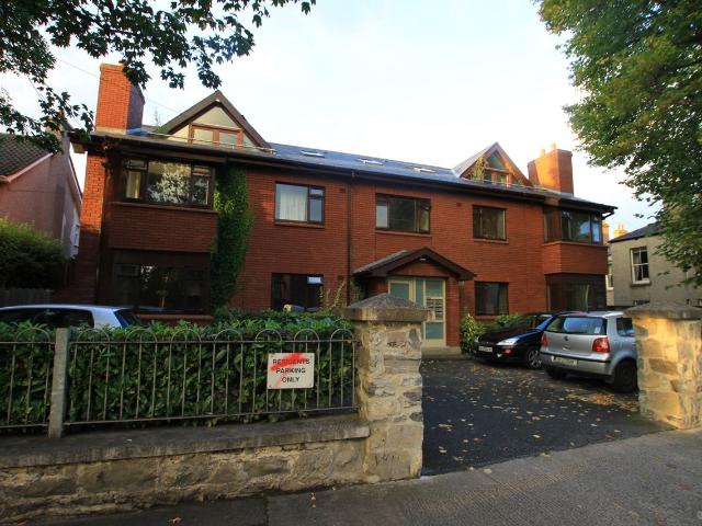 Apartment to rent in Bluebell, North Tipperary