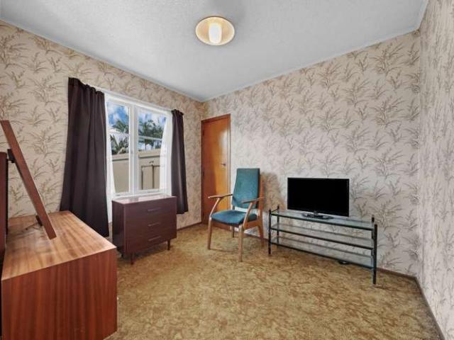House for sale in Avondale