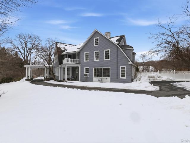 House for sale in Cornwall, New York